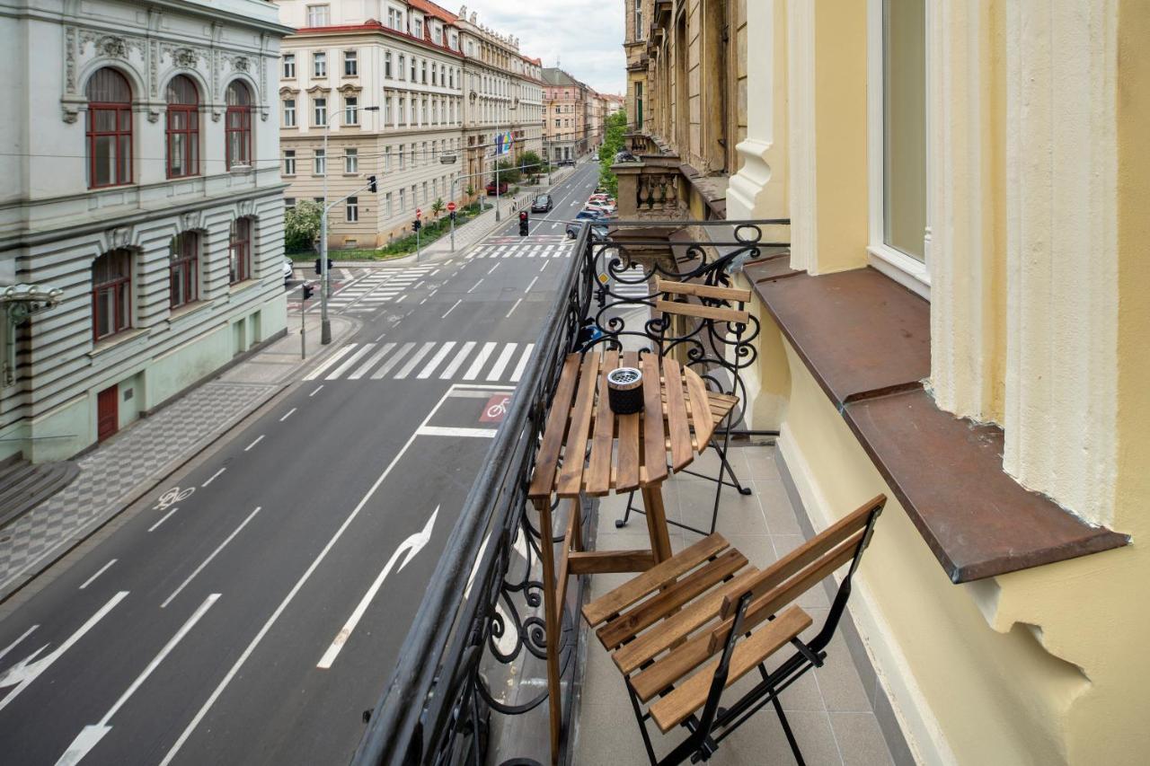 Apart Hotel Zborovska Prag Exterior foto